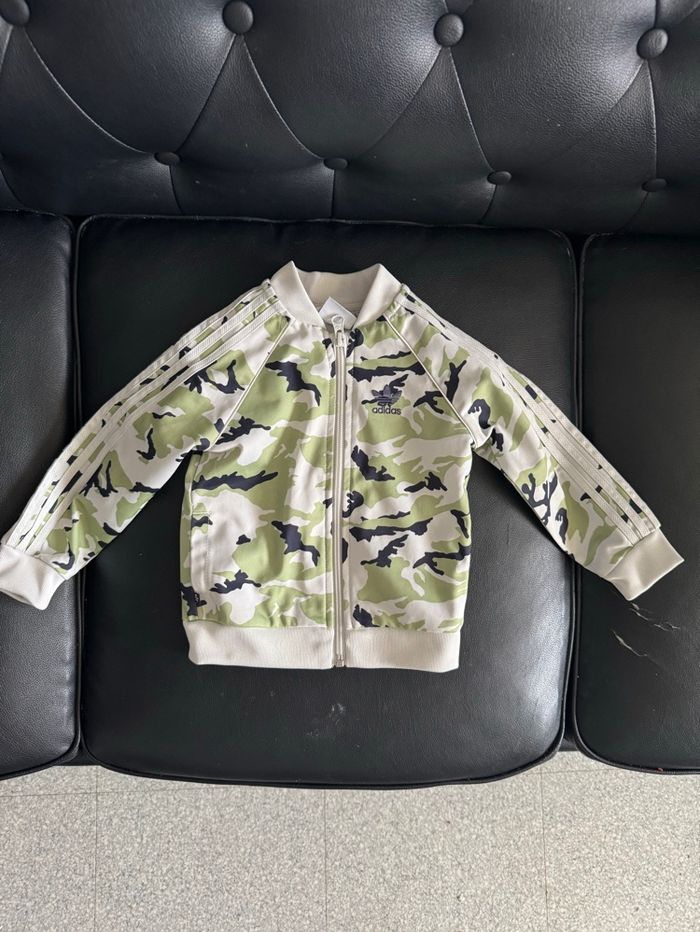 Ensemble Adidas - photo numéro 2