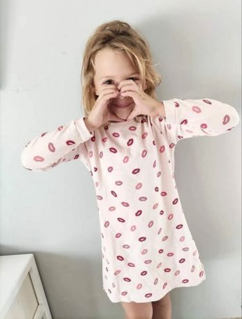 10 ans robe Vertbaudet ( taille plutôt petit  8-10 ans)