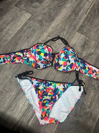 Maillot de bain fleuri tropical taille L