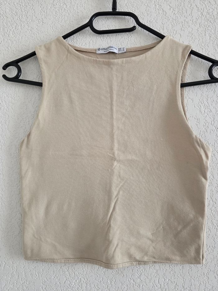 Croptop beige Stradivarius taille s - photo numéro 2