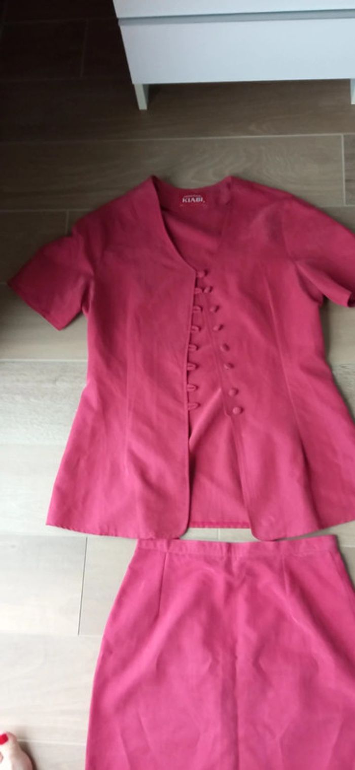 Superbe tailleur microfibre - photo numéro 2