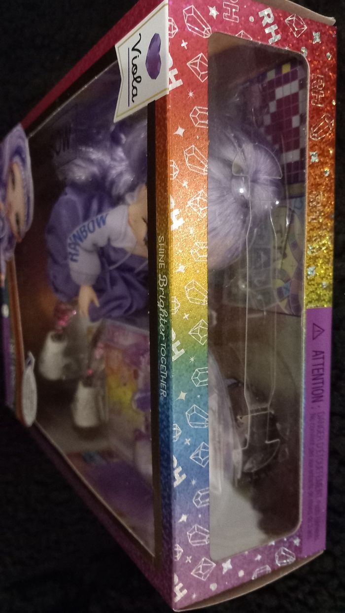 Poupée rainbow high Viola - photo numéro 4