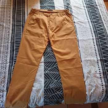 Pantalon moutarde Armand Thierry 