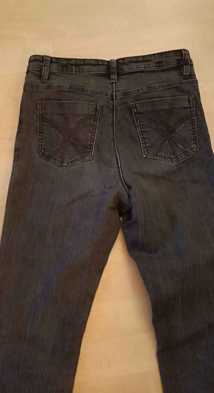 Jean femme taille 38 noir strass - photo numéro 6