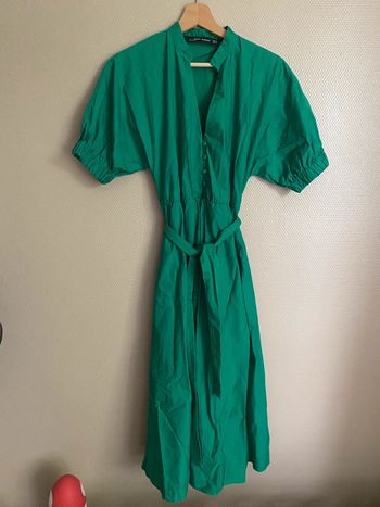 Robe mi longue verte Zara