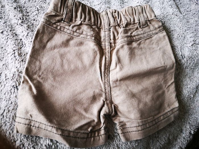 Short 3 mois - photo numéro 2