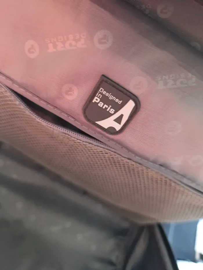 Valise a roulettes - photo numéro 13