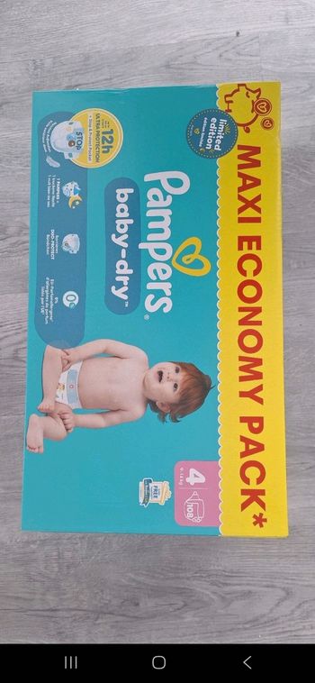 Paquet de couches pampers taille 4 neufbonjour 