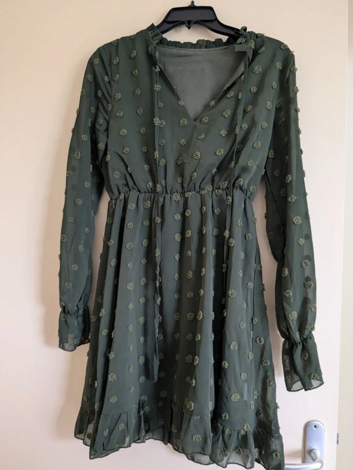 Robe kaki