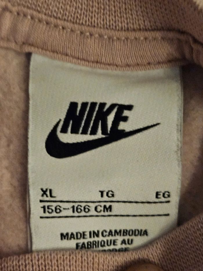 Pull nike - photo numéro 3