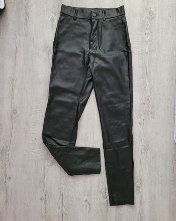 Pantalon skinny Primark, taille 36. Neuf