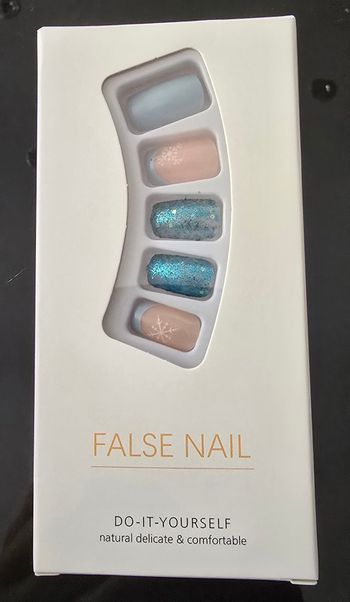 Faux ongles