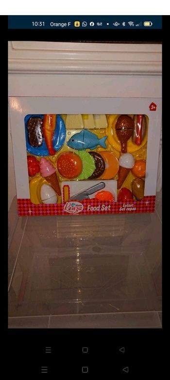 Dinette à découper neuf