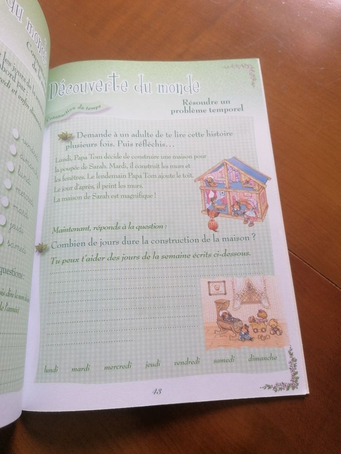 Réservé Cahier d'activité scolaire et carte Sarah Kay - photo numéro 5