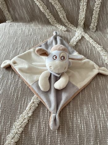 Peluche doudou plat 22cm mots d’enfants Mouton beige blanc parfait état