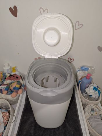 Poubelle à couche tommee tippee twist & click