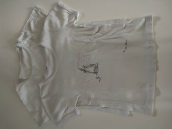 Lot 2 maillots de corps