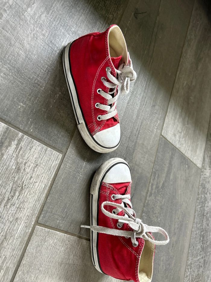 Converse rouge - photo numéro 3