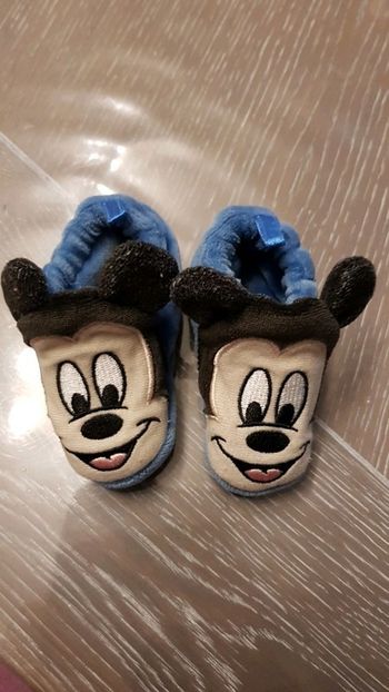 Chaussons bébé garçon taille 6-12 mois