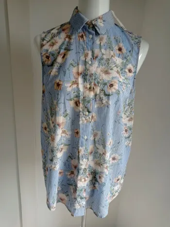 Haut débardeur bleu imprimé fantaisie rayures et fleurs neuf avec étiquette T.L H&M