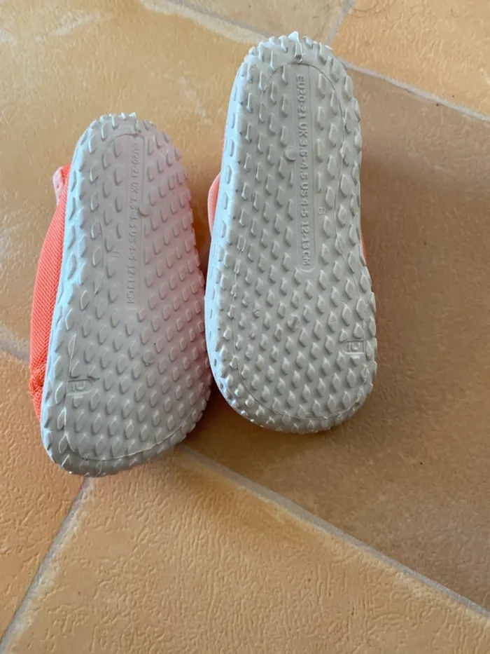 Chaussures d’eau - photo numéro 2