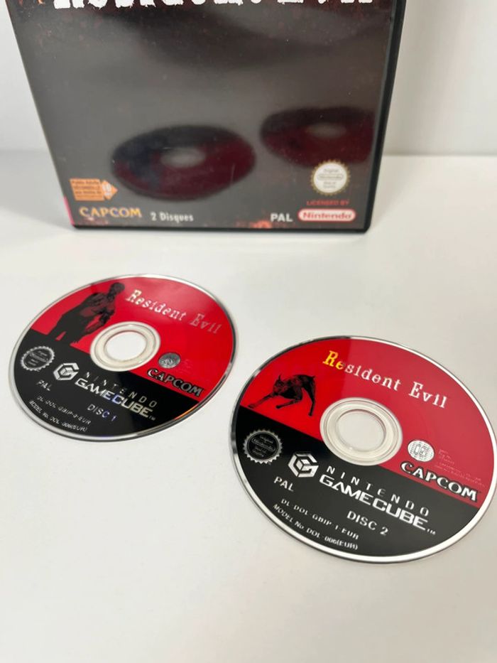 🇫🇷 Resident Evil - Nintendo GameCube PAL Fr - photo numéro 4
