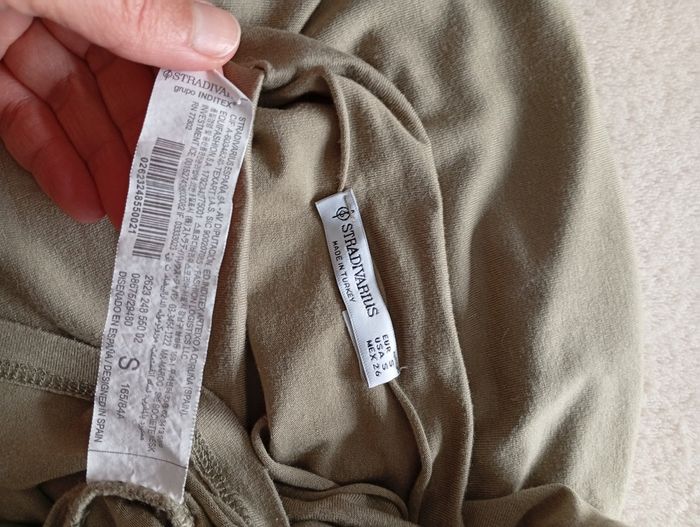 Haut sans manches. Stradivarius 36 - photo numéro 8