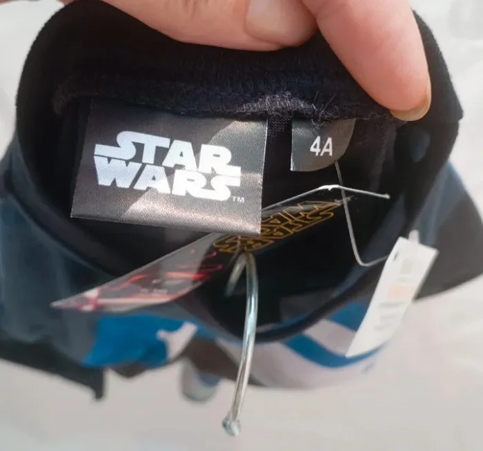 Pyjama Star Wars neuf 4 ans - photo numéro 6