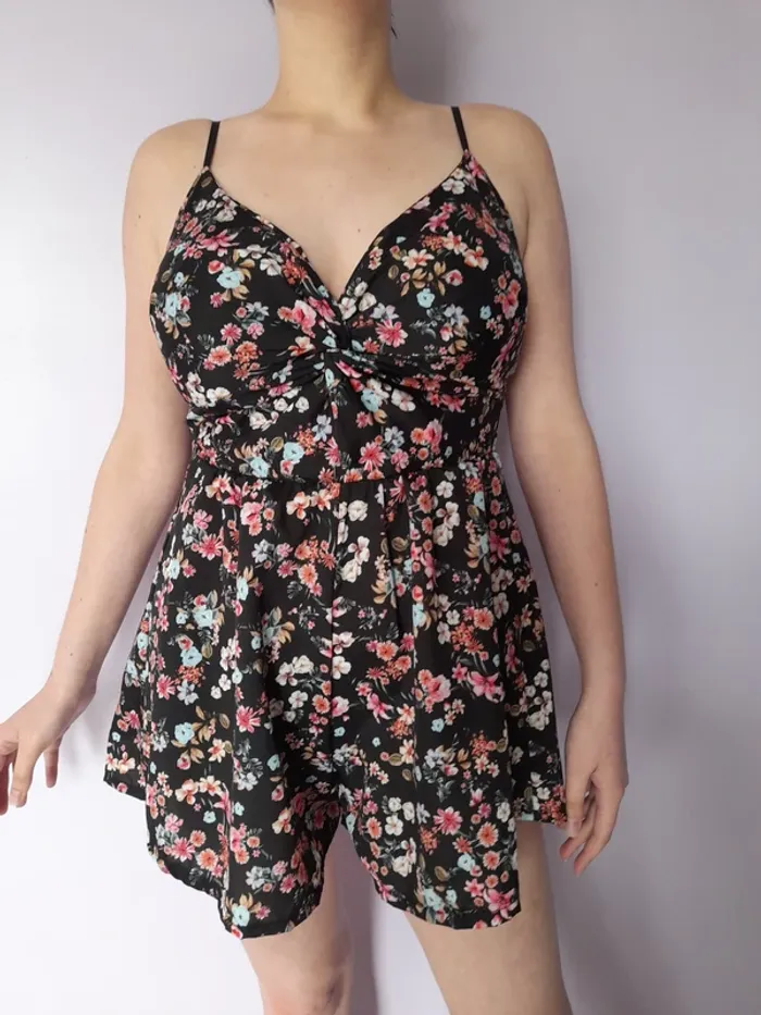 combishort fleuri