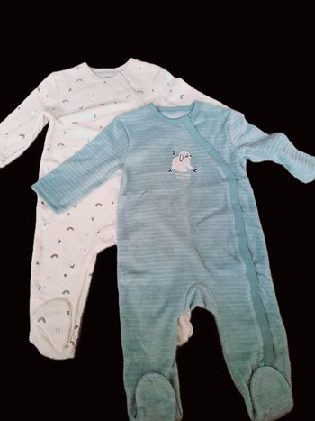 Lot 2 pyjamas Kiabi 12 mois NEUFS