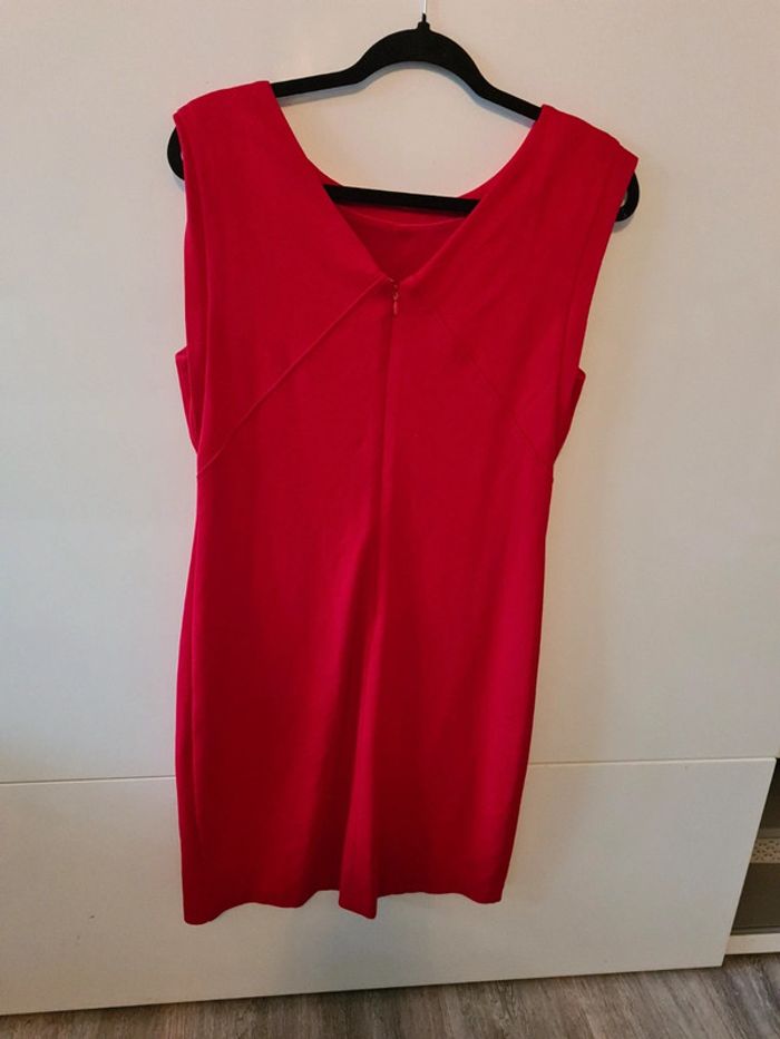 Robe rouge Mango chic - photo numéro 3
