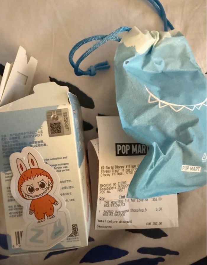 Popmart- labubu pin for love - original - Lettre Z - photo numéro 2