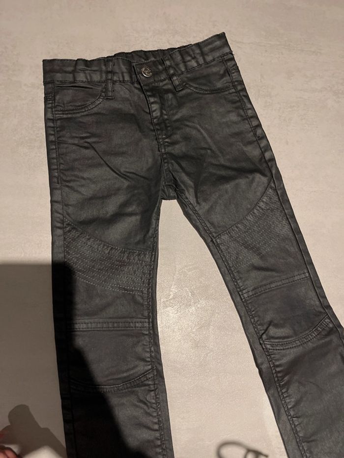 Jean slim noir enduit tissaia 7 ans