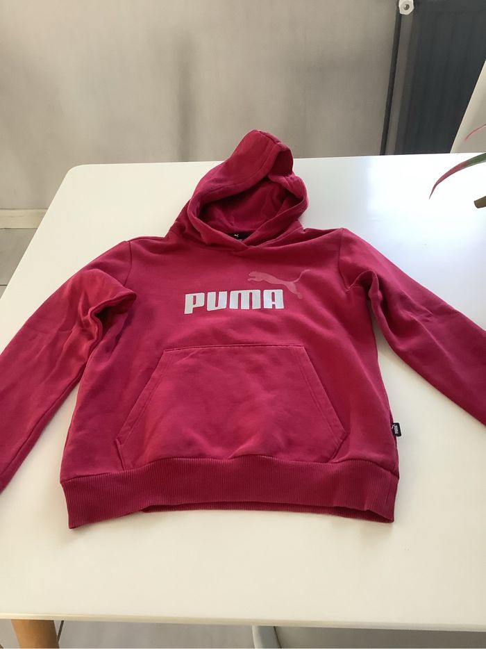Sweat-shirt à capuche taille 8 ans