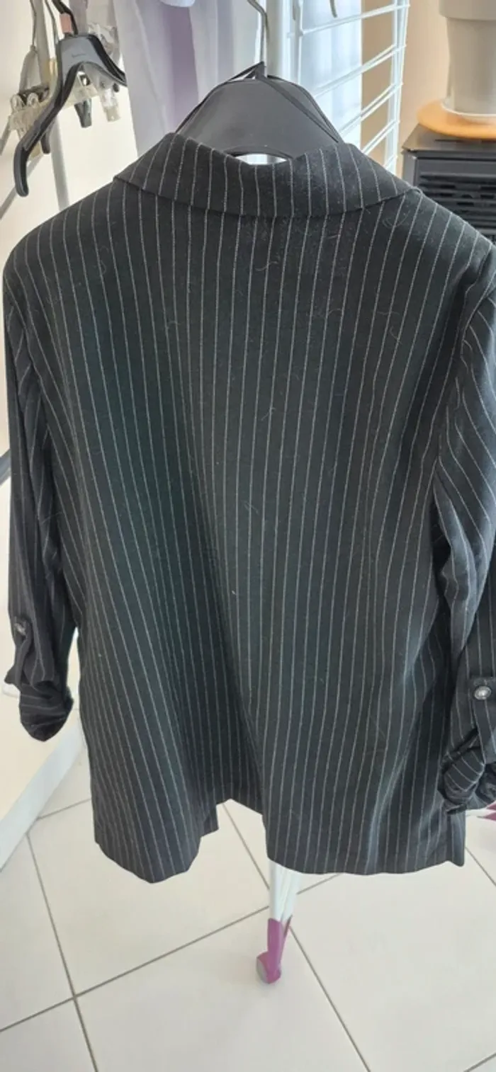 Ensemble tailleur Stradivarius - photo numéro 3
