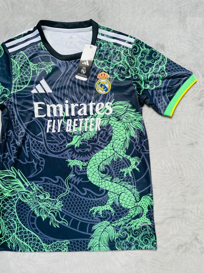 Maillot concept foot Réal Madrid noir et vert dragon taille S - photo numéro 3