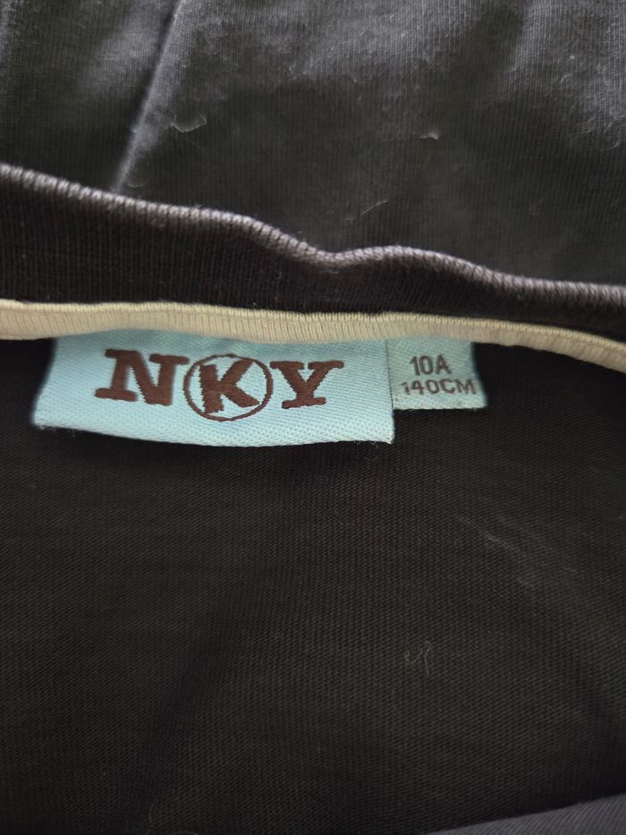 T-shirt imprimé taille 10 ans - photo numéro 3