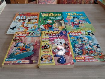 Lot d 3 Picsou magazine et 3 Mickey parade(11)
