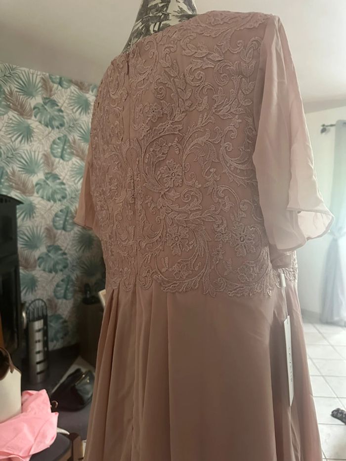 Robe cérémonie L’avertir - photo numéro 2