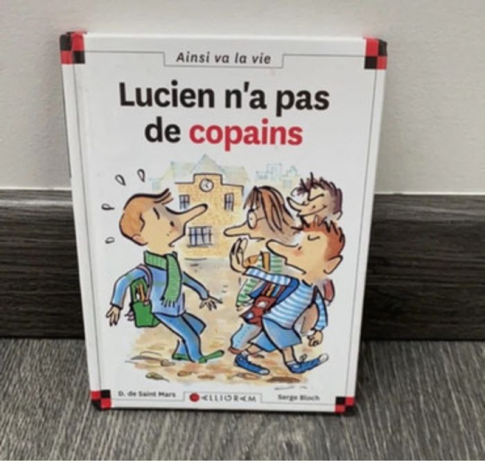 Livre neuf Lucien n’a pas de copains (Max et Lili)