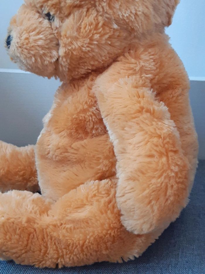 Peluche / doudou Disney Store Winnie L'ourson - photo numéro 7