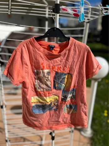 T shirt corail Kiabi taille 8 ans