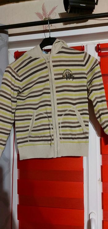 Veste à capuche
