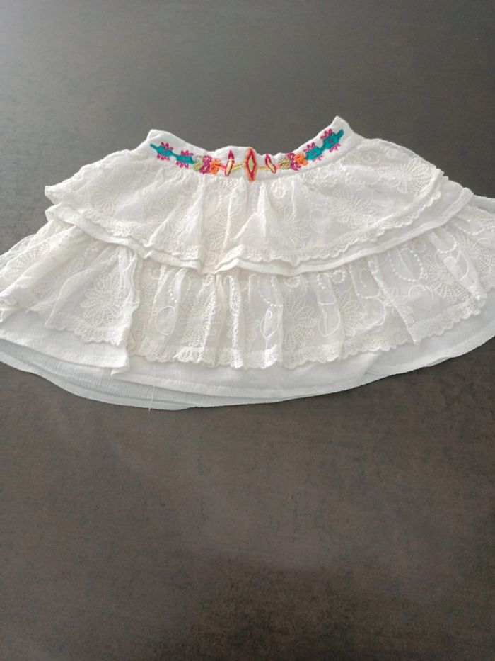 Jupe en dentelle orchestra taille 8 ans