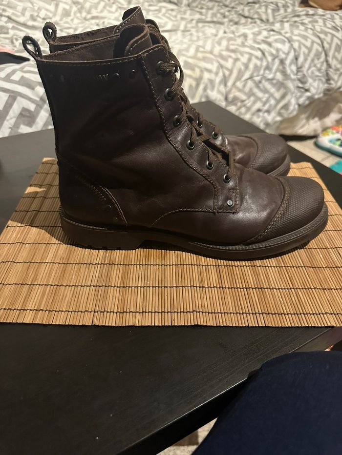 Bottes en cuir marron homme – robustes, stylées et en excellent état - photo numéro 3