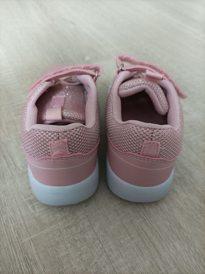Basket irisé rose - photo numéro 2