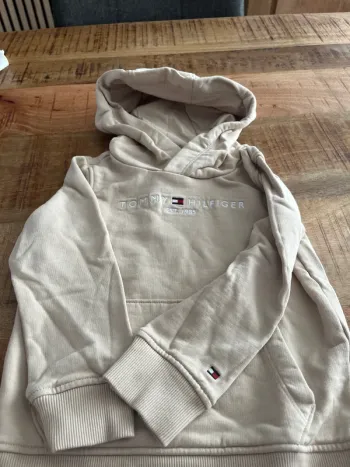 Sweat Tommy Hilfiger neuf
