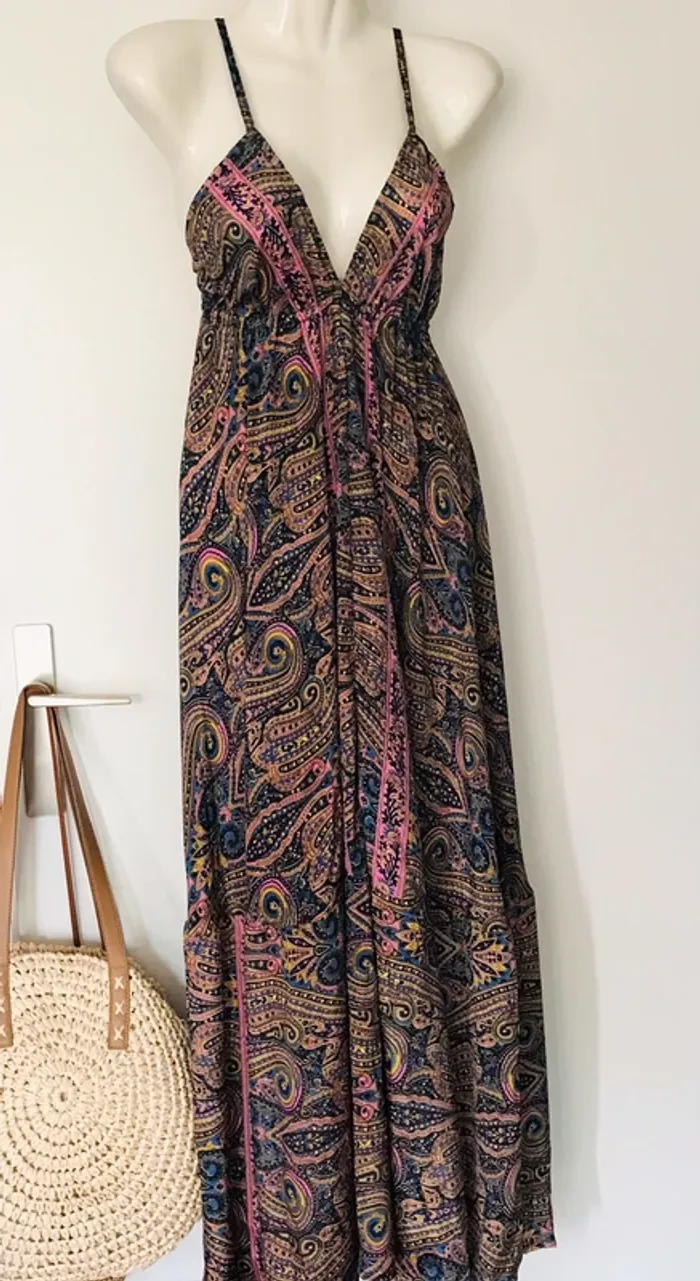 Robe longue Ibiza décolleté dans le dos