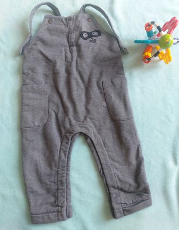 Salopette taille 18 mois