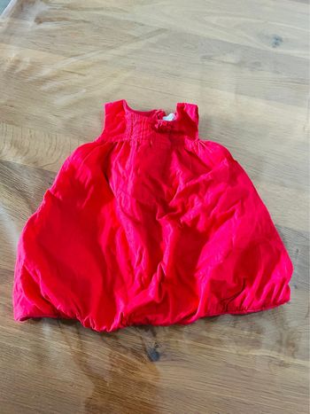 Robe rouge 12 mois